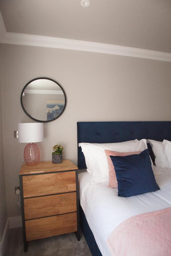 10 Bootham House - Luxury City Centre Apartment With Free Parking For One Car York Eksteriør bilde