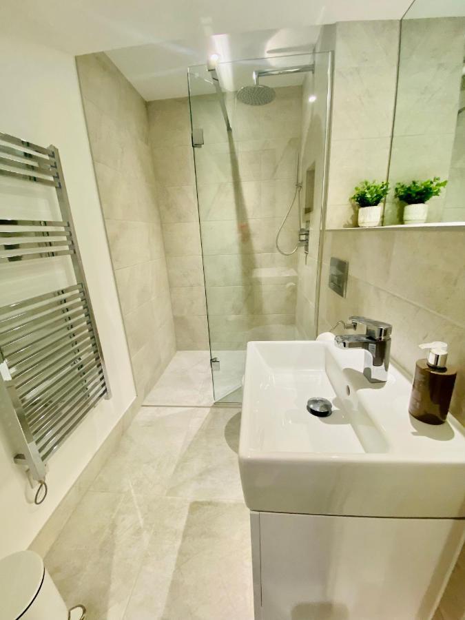 10 Bootham House - Luxury City Centre Apartment With Free Parking For One Car York Eksteriør bilde